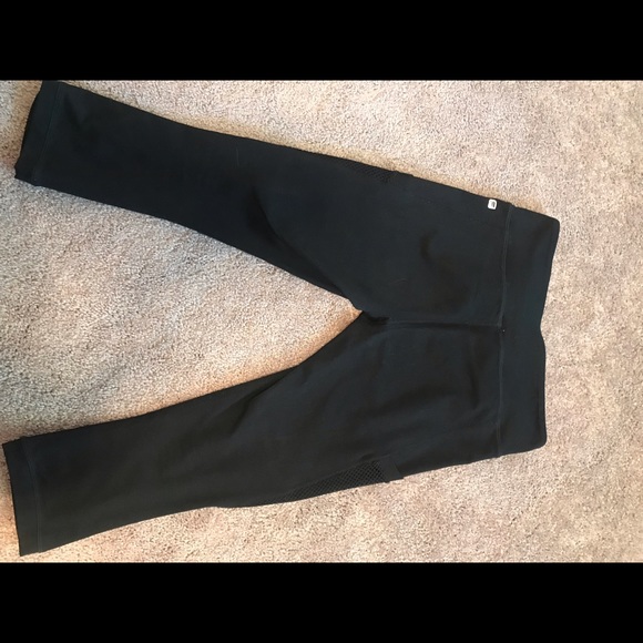 Fabletics workout leggings - Picture 3 of 4